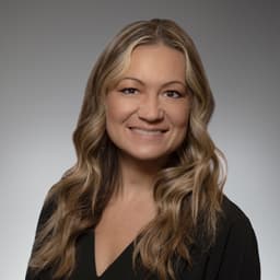 Headshot of Lyndsay Gable, NP-C