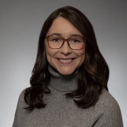 Headshot of Tess Curnyn, DO